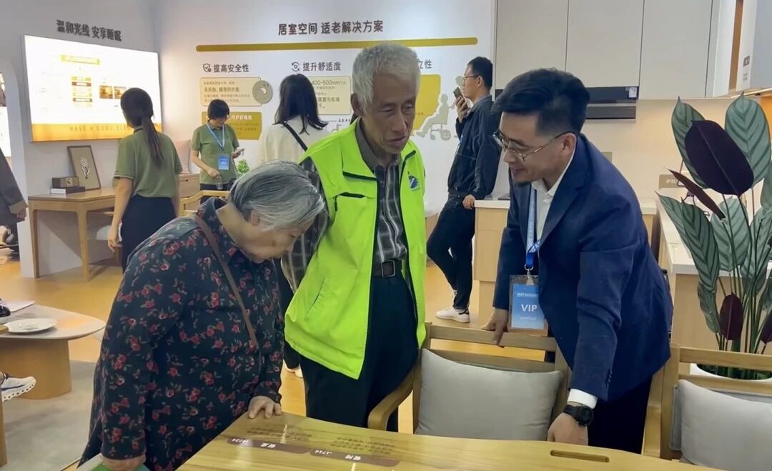 金隅天坛家具从“产品”到“空间”，勾勒居家养老新图景(图5)
